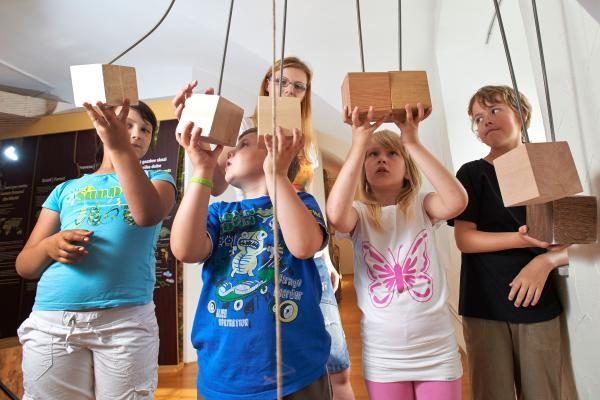 Raziskujte in sodelujte